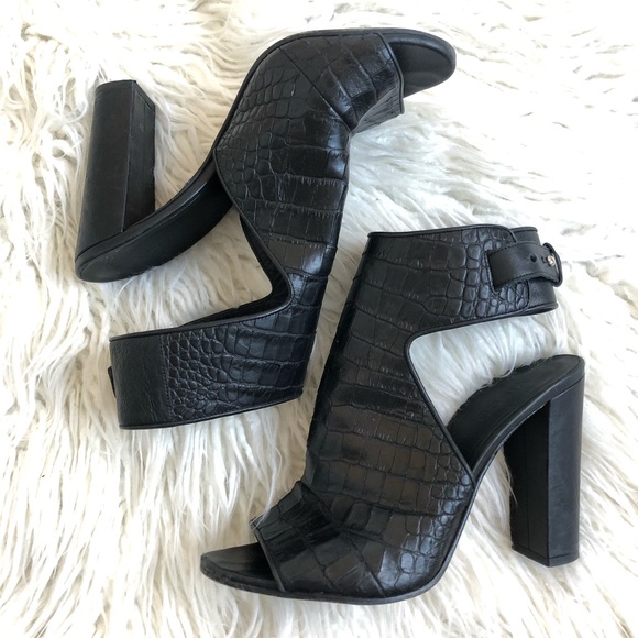 SOLDVince Addie Stamped Croc Peep-Toe Bootie Heels - Picture 2 of 8